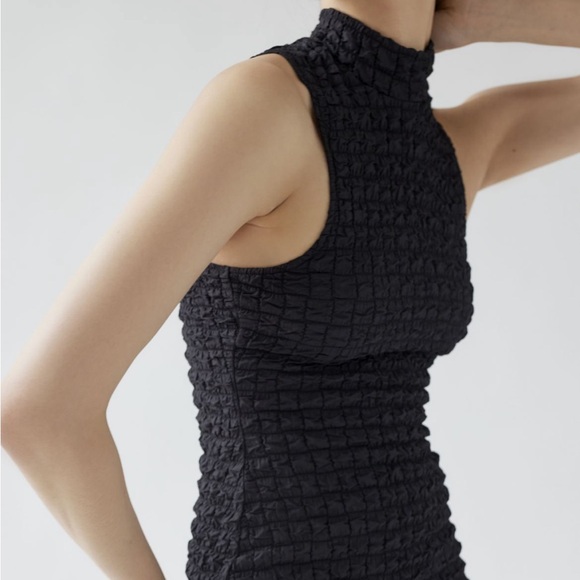 UO Bubble Midi Dress - Picture 3 of 4